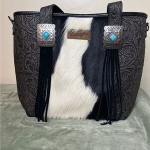 Wrangler Black and White cowhide with Textured Leather Purse